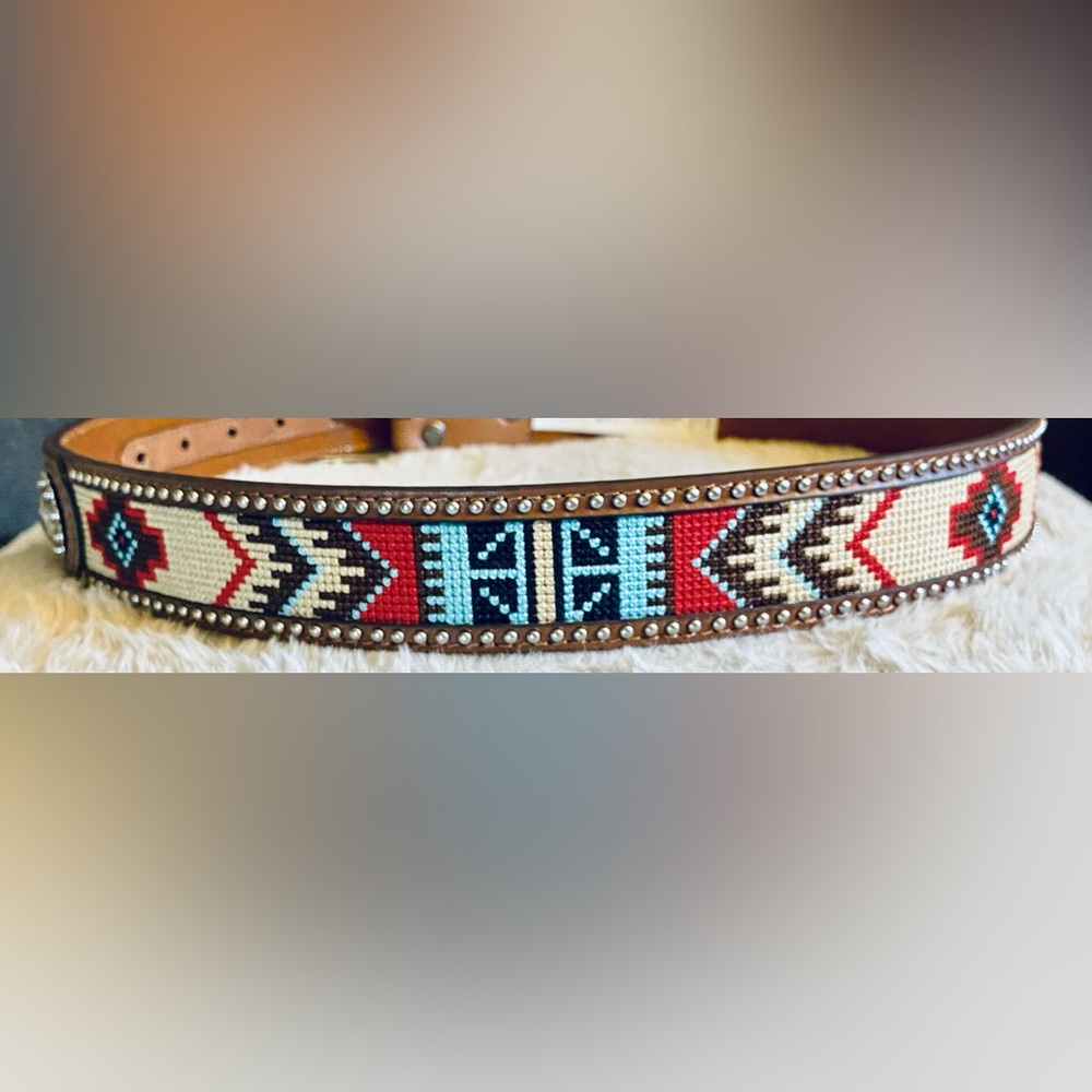 NWT Ariat Mens Aztec Beaded Belt -A1033297 - Picture 3 of 14